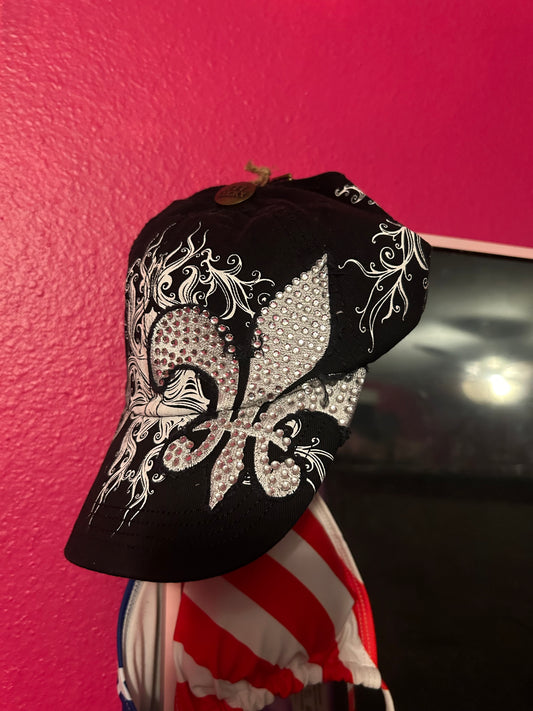 Black Cunty De Lis Hat
