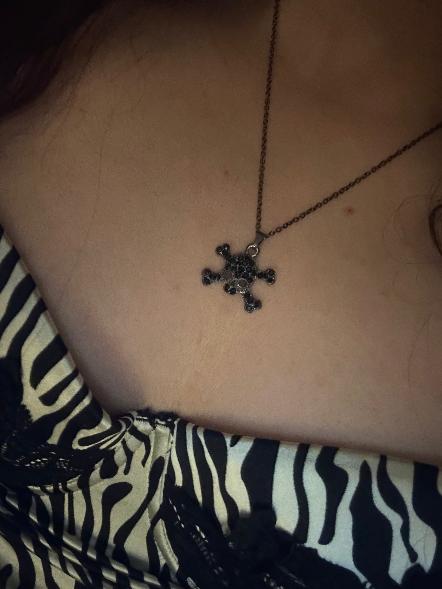 Deadly necklace